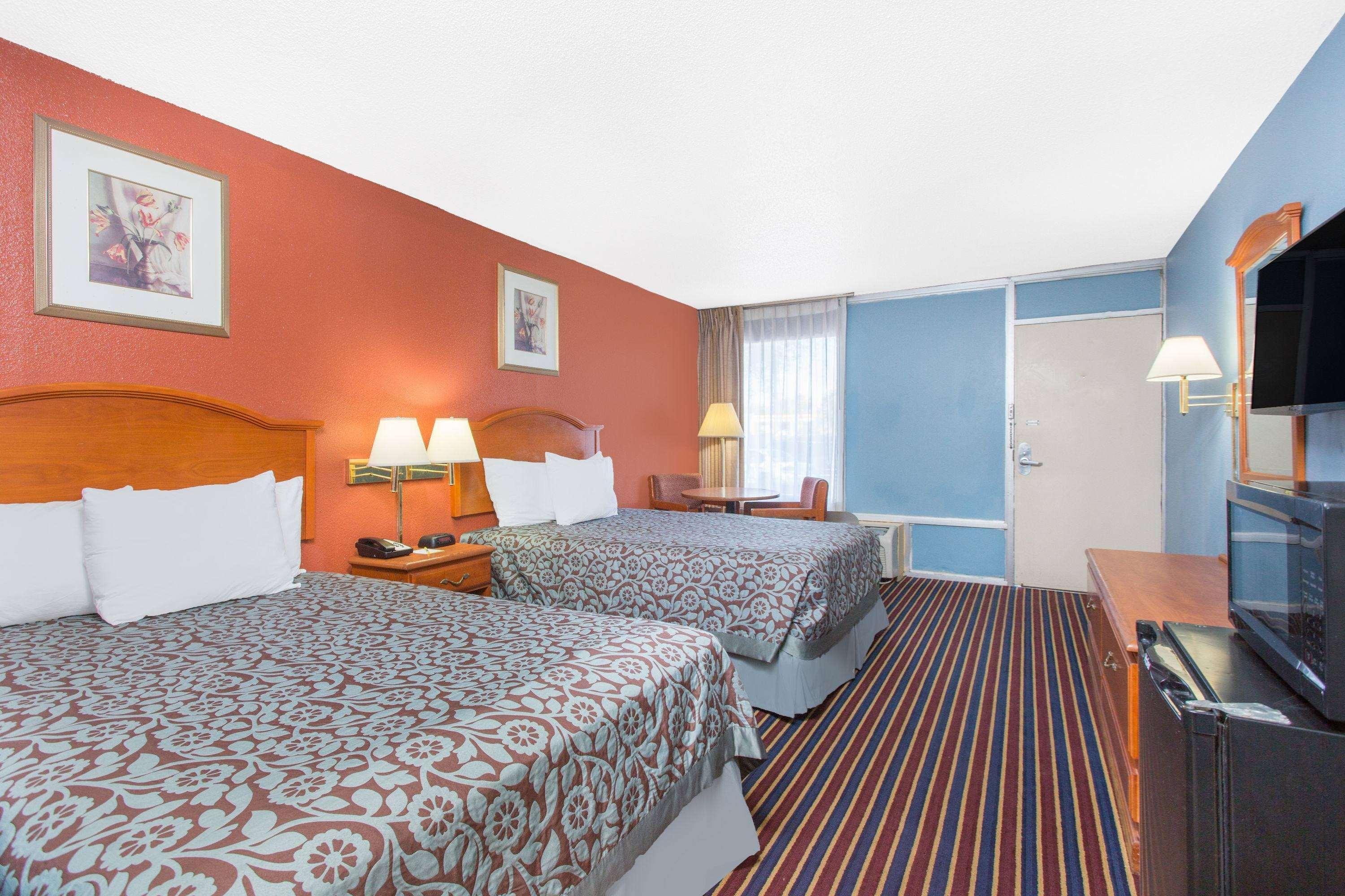 Days Inn Albany Exterior photo